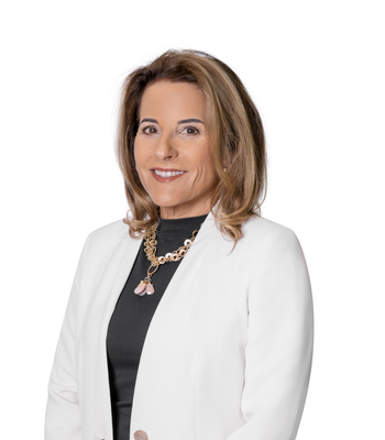 Portrait of Julie Atkinson, REALTOR®.